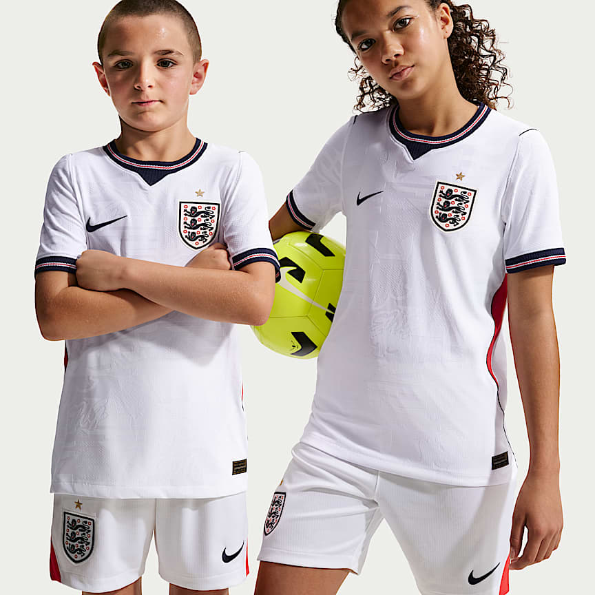 England x Palace Older Kids' Short-Sleeve Football Top. Nike UK